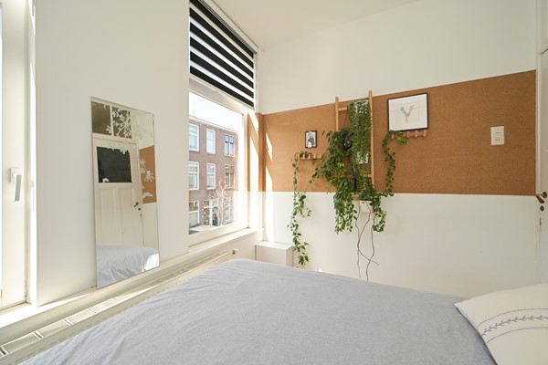 Medium property photo - Hendrik van Deventerstraat 127, 2563 XS Den Haag